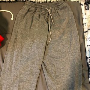 grey high rise sweat pants